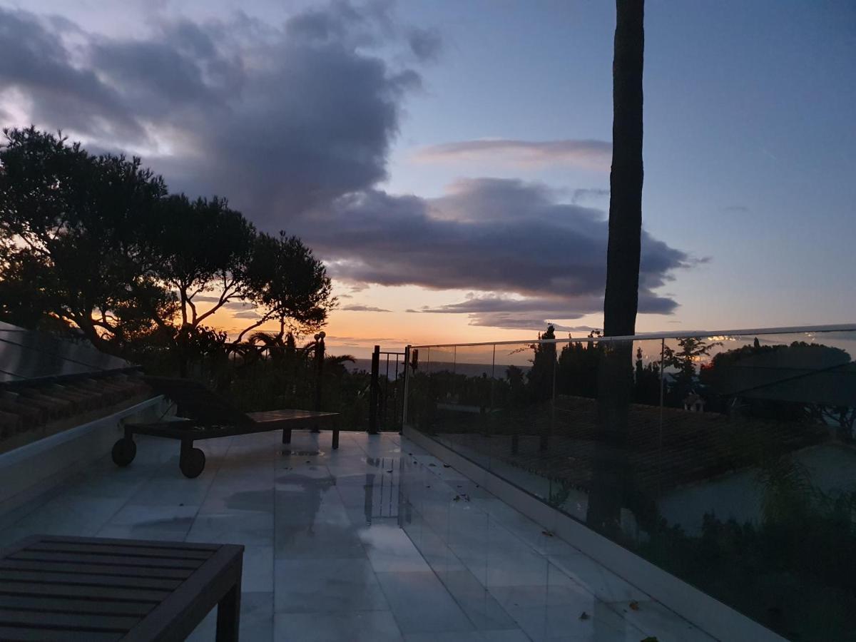 Villa Sea Breeze Marbella Exteriör bild
