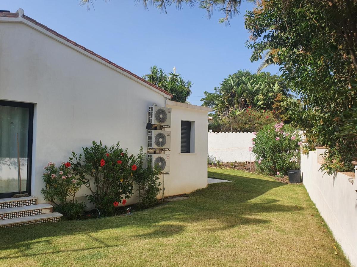 Villa Sea Breeze Marbella Exteriör bild